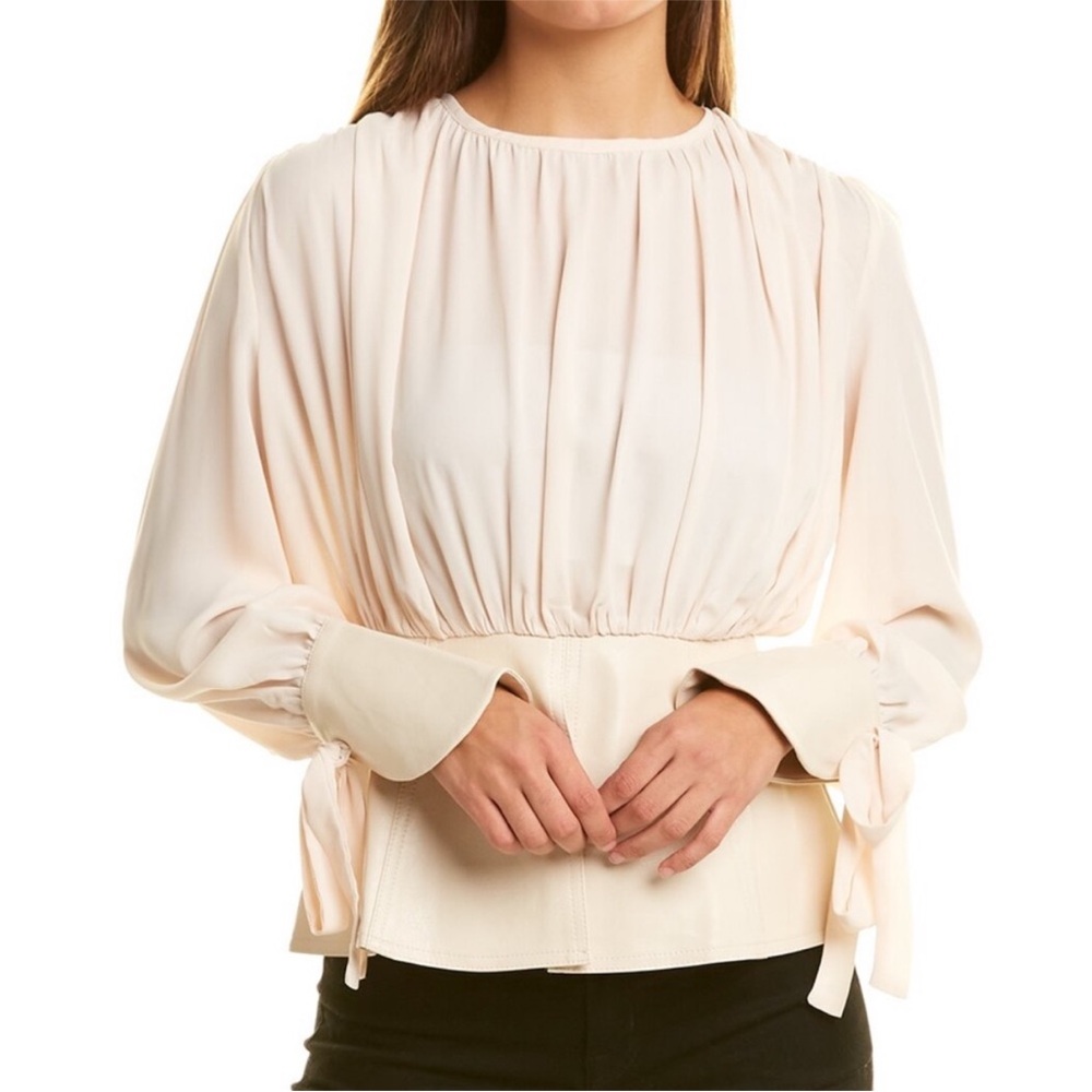 Gracia Cream Pleated Women's Blouse